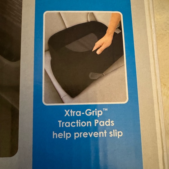 NWT SafeFit Booster Seat Protector, Includes Xtra-Grip Traction pads, Black - Picture 2 of 4